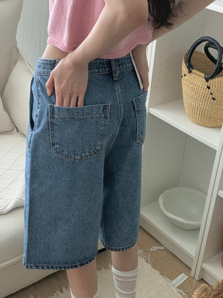 I'm here - Korean Women Fashion - #vintagekidsstyle - Diagonal Bermuda Denim Shorts - 12