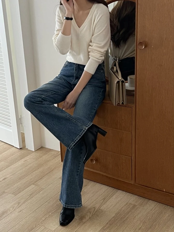 I'm here - Korean Women Fashion - #womensfashion - Sand Brush Bootcut Denim Pants - 6