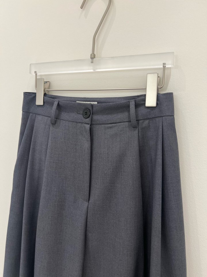 Janie - Korean Women Fashion - #momslook - Pin-Tuck Pants - 4