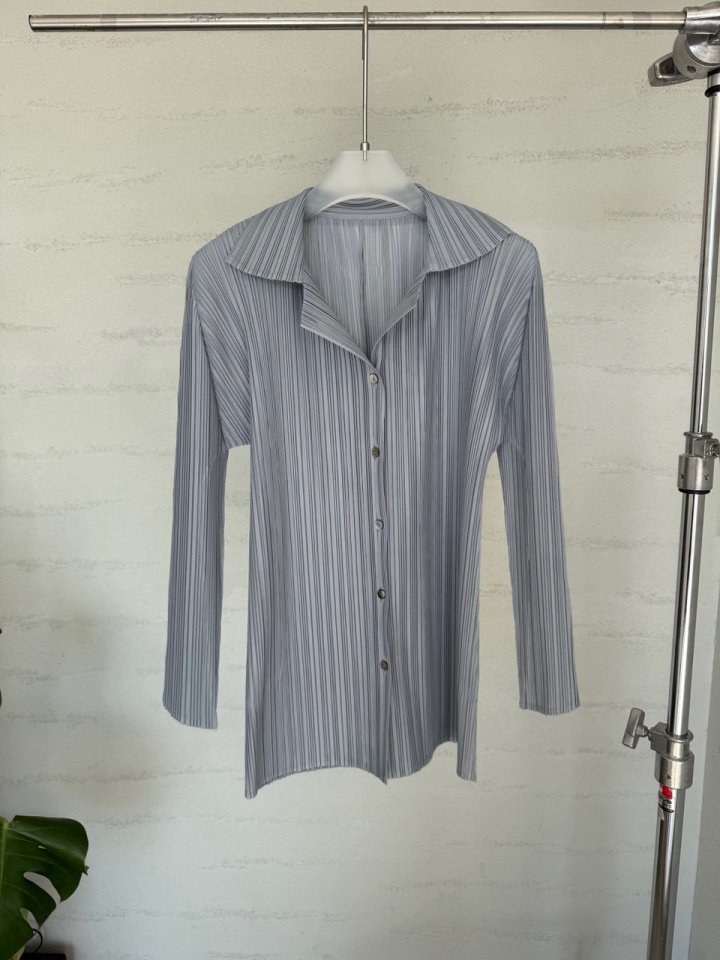 Janie - Korean Women Fashion - #restrostyle - Liiplests Pleated Button Cardigan - 6