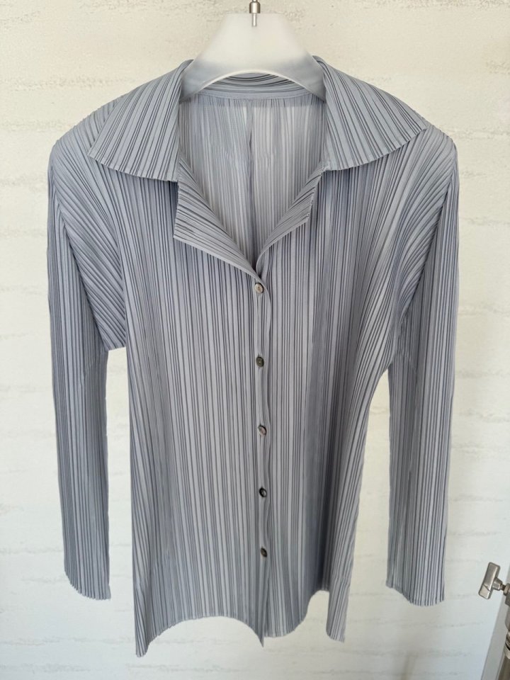 Janie - Korean Women Fashion - #vintageinspired - Liiplests Pleated Button Cardigan - 3