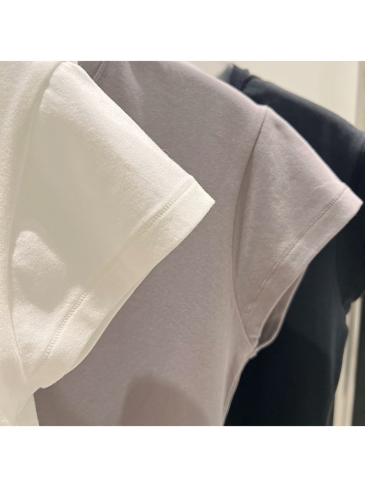 Janie - Korean Women Fashion - #womensfashion - Basic Spandex Tee - 11