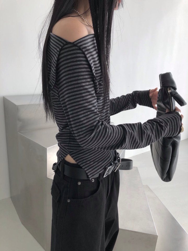Jeiin - Korean Women Fashion - #momslook - Lily Off Long Sleeve Tee - 8