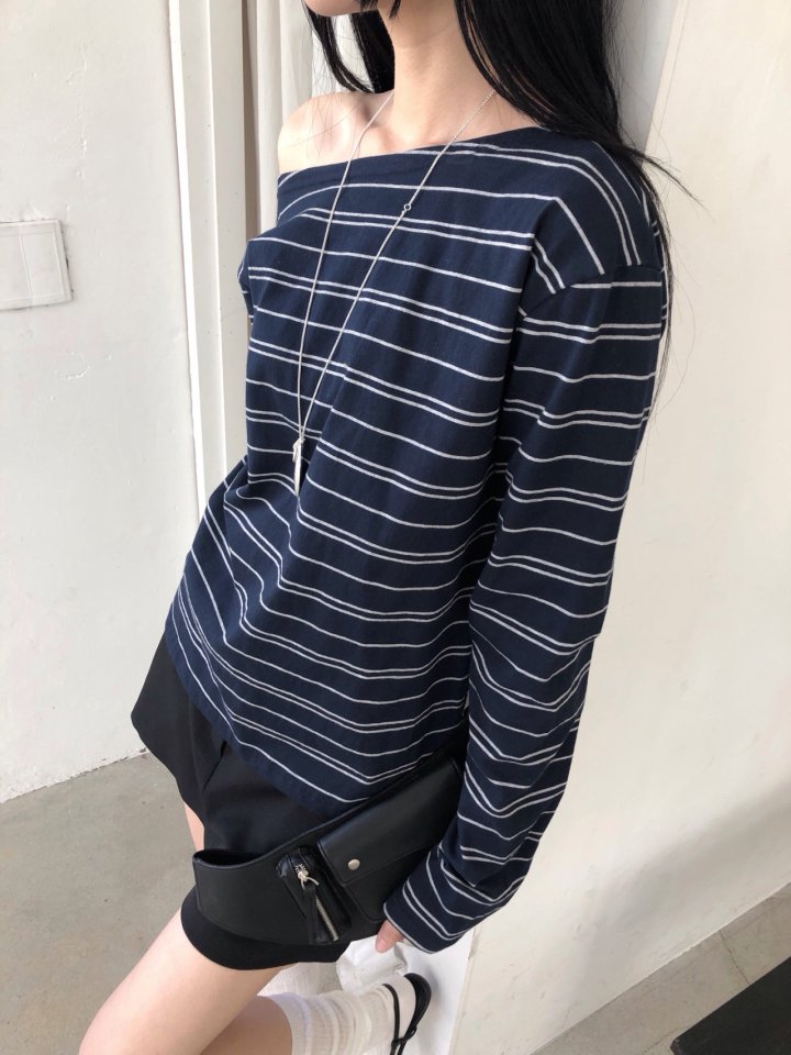 Jeiin - Korean Women Fashion - #momslook - Toy Stripe Long Sleeve Tee - 10