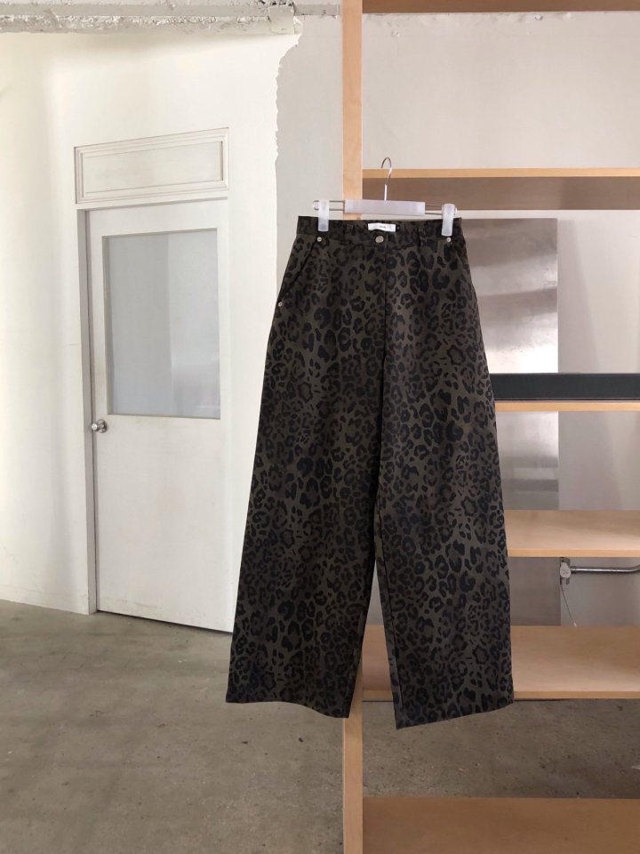 Jeiin - Korean Women Fashion - #momslook - Leo Pants - 3