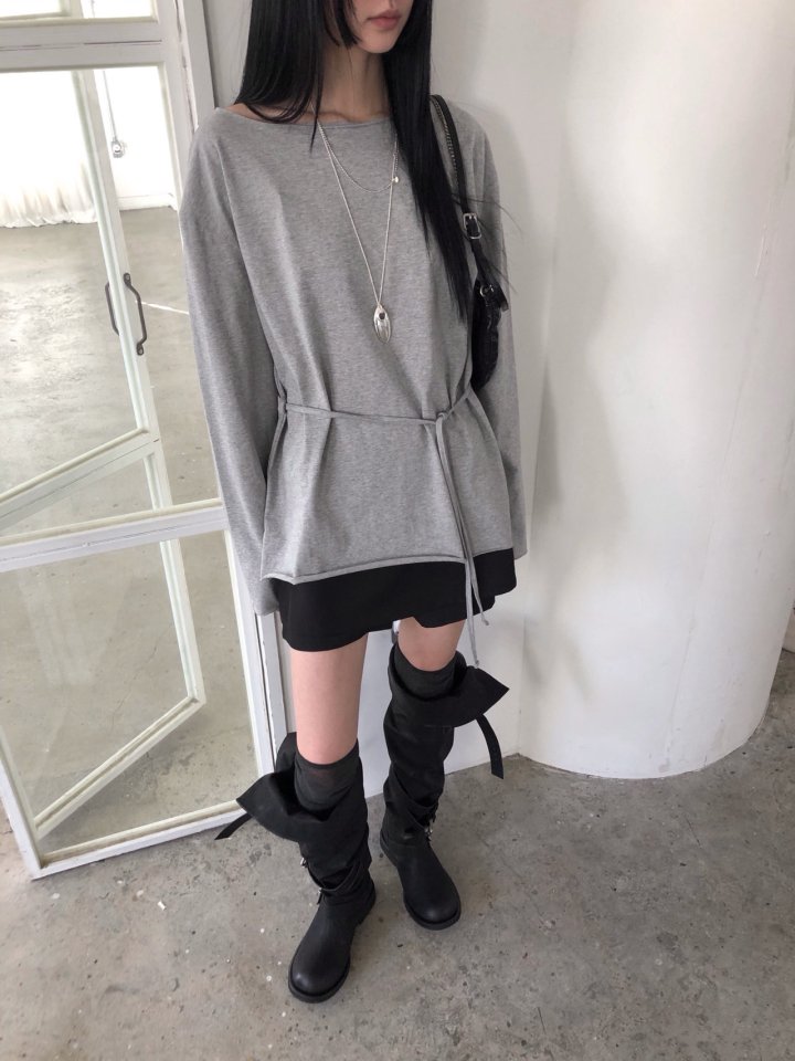 Jeiin - Korean Women Fashion - #shopsmall - Cutting Long Sleeve Tee - 11