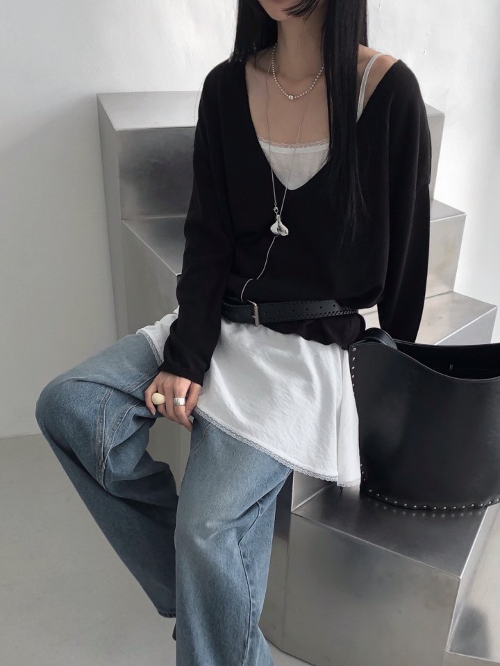 Jeiin - Korean Women Fashion - #womensfashion - Deep V Knit - 11