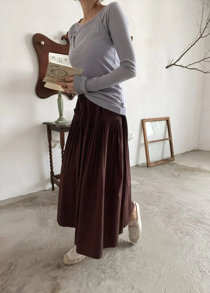 Lagrass - Korean Women Fashion - #momslook - Textured Pleated Skirt - 11