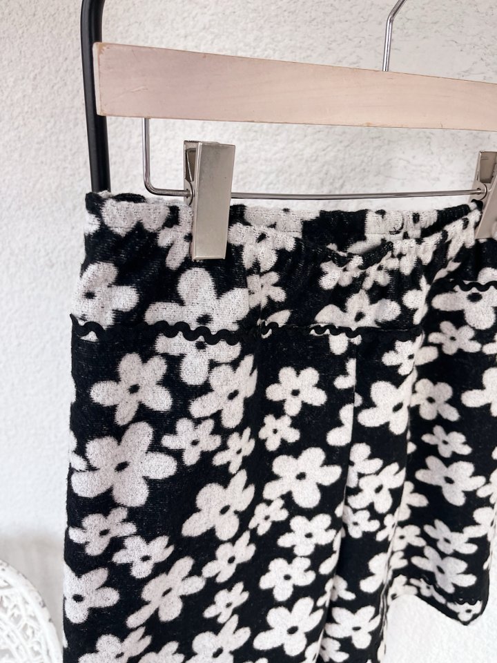 Lagrass - Korean Women Fashion - #momslook - Karin Shorts - 11