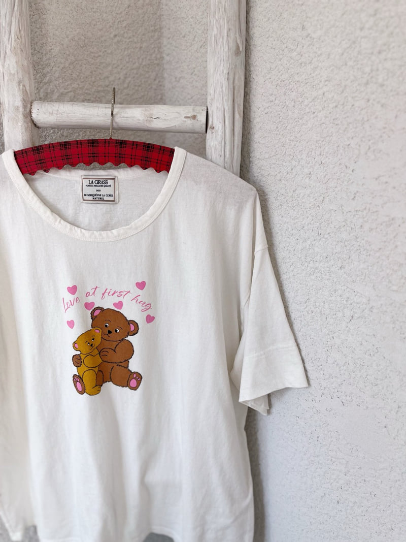 Lagrass - Korean Women Fashion - #womensfashion - Love Bear Tee