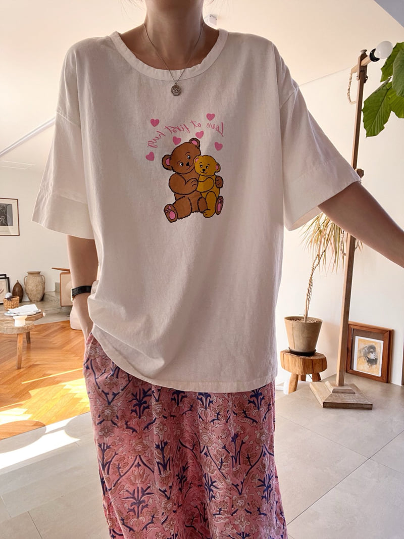 Lagrass - Korean Women Fashion - #womensfashion - Love Bear Tee - 3