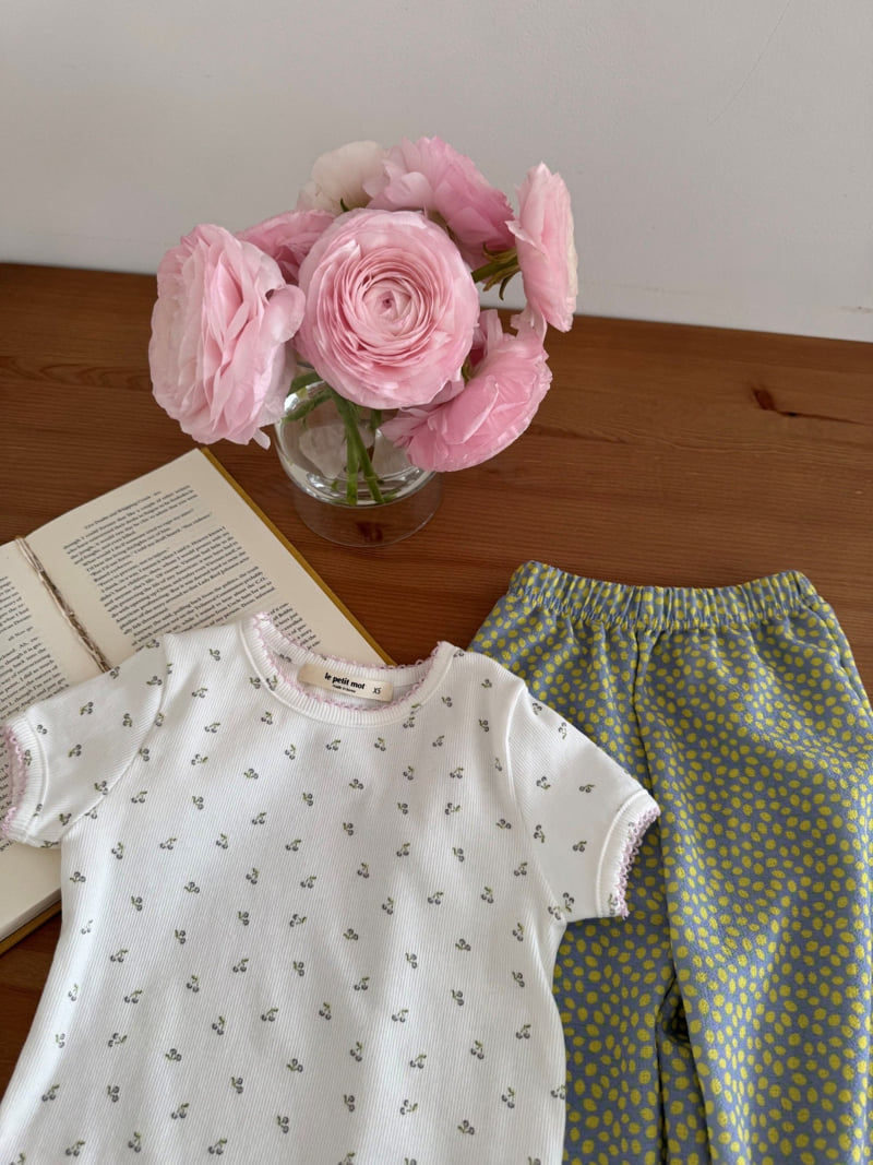 Le petitmot - Korean Children Fashion - #magicofchildhood - Cherry Eyelet Tee - 2