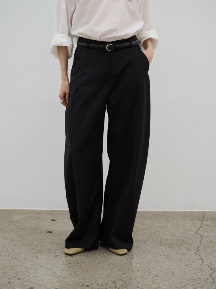 Curve Barrel Pants by Lenoii for Women - view 1