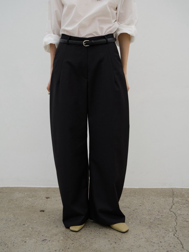Curve Barrel Pants by Lenoii for Women - view 3