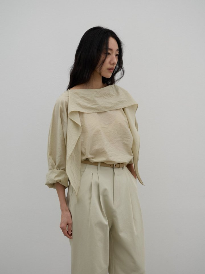 Lenoii - Korean Women Fashion - #momslook - Cotton High Neck Tie Blouse - 3