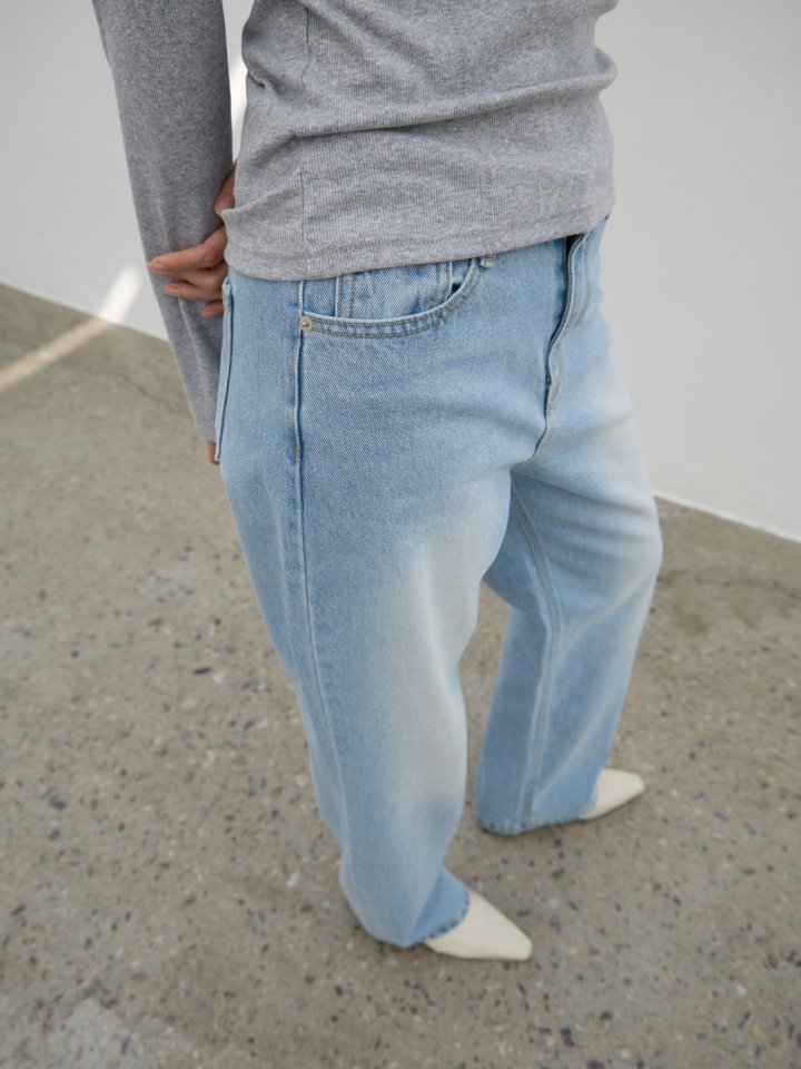 Relax Straight Denim Pants by Lenoii for Women - view 8