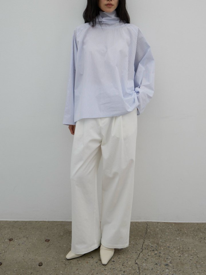 Green Tea Cotton Wide Two-Tuck Pants by Lenoii for Women - view 1