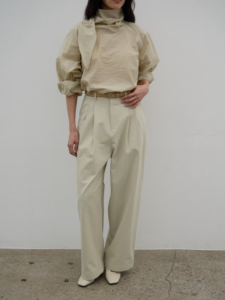 Green Tea Cotton Wide Two-Tuck Pants by Lenoii for Women - view 9