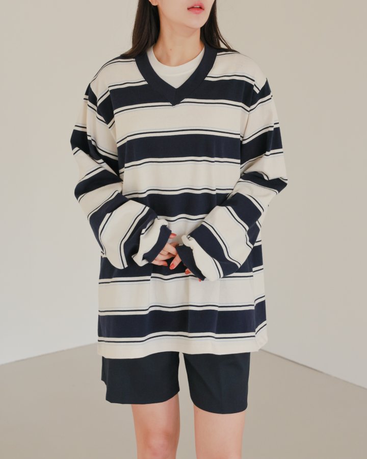 Lovely - Korean Women Fashion - #momslook - Mega V-Neck Tee - 11