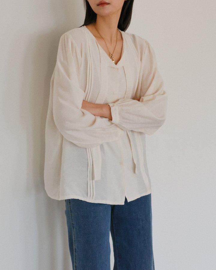 Lovely - Korean Women Fashion - #momslook - Tie Pintuck Blouse - 10