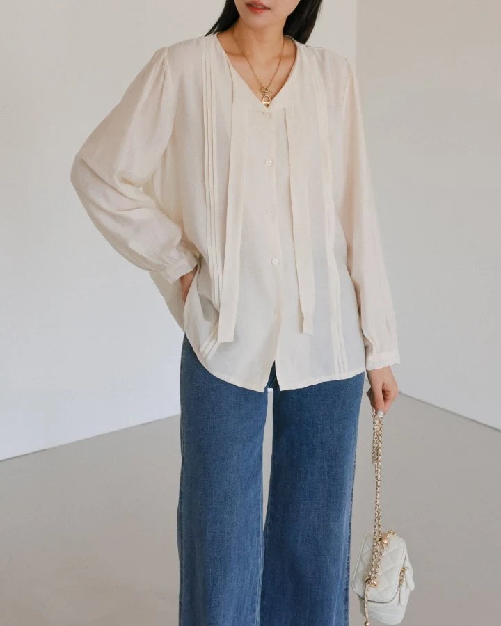 Lovely - Korean Women Fashion - #momslook - Tie Pintuck Blouse - 6