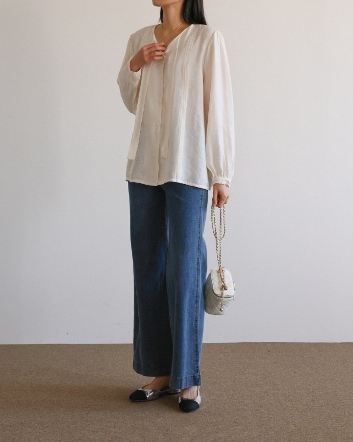 Lovely - Korean Women Fashion - #womensfashion - Tie Pintuck Blouse - 3