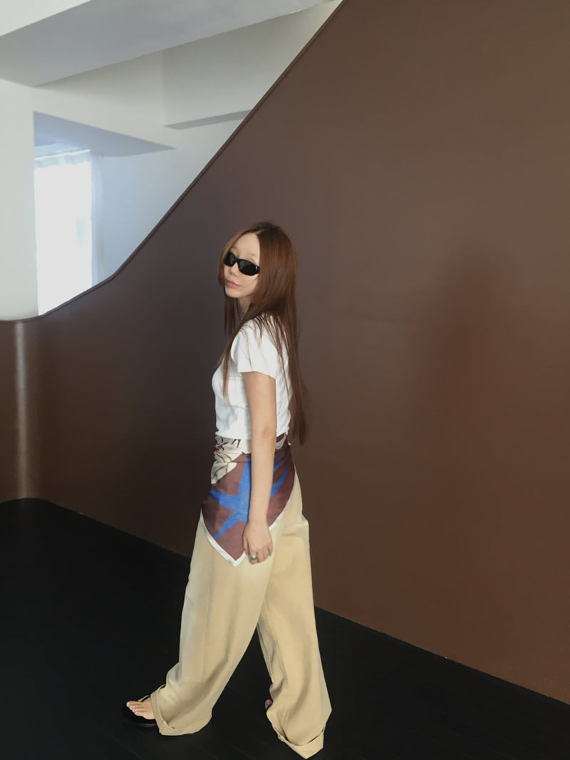 Made - Korean Women Fashion - #womensfashion - Basic Short Sleeved Tee - 7