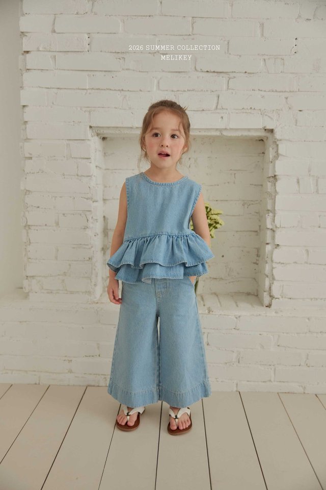 Melikey - Korean Children Fashion - #kidsshorts - Cropped Wild Pants - 10