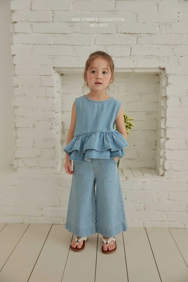 Melikey - Korean Children Fashion - #kidsstore - Cropped Wild Pants - 11