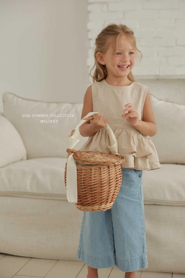 Melikey - Korean Children Fashion - #kidzfashiontrend - Cropped Wild Pants - 12