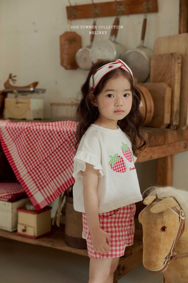 Melikey - Korean Children Fashion - #stylishchildhood - Strawberry Patch Tee - 3