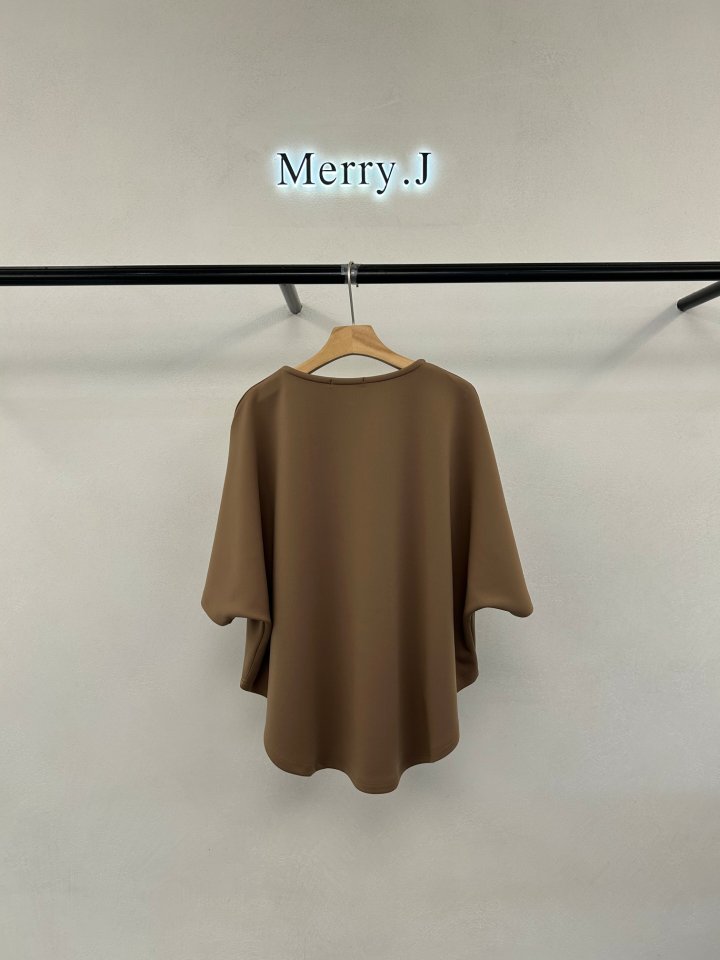 Merry J - Korean Women Fashion - #momslook - Rami Poncho Set - 12