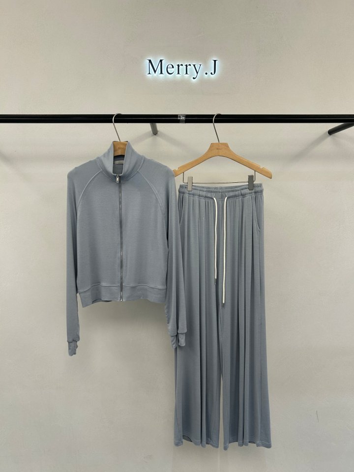 Merry J - Korean Women Fashion - #vintageinspired - James Half-Neck Zip-Up Set - 5