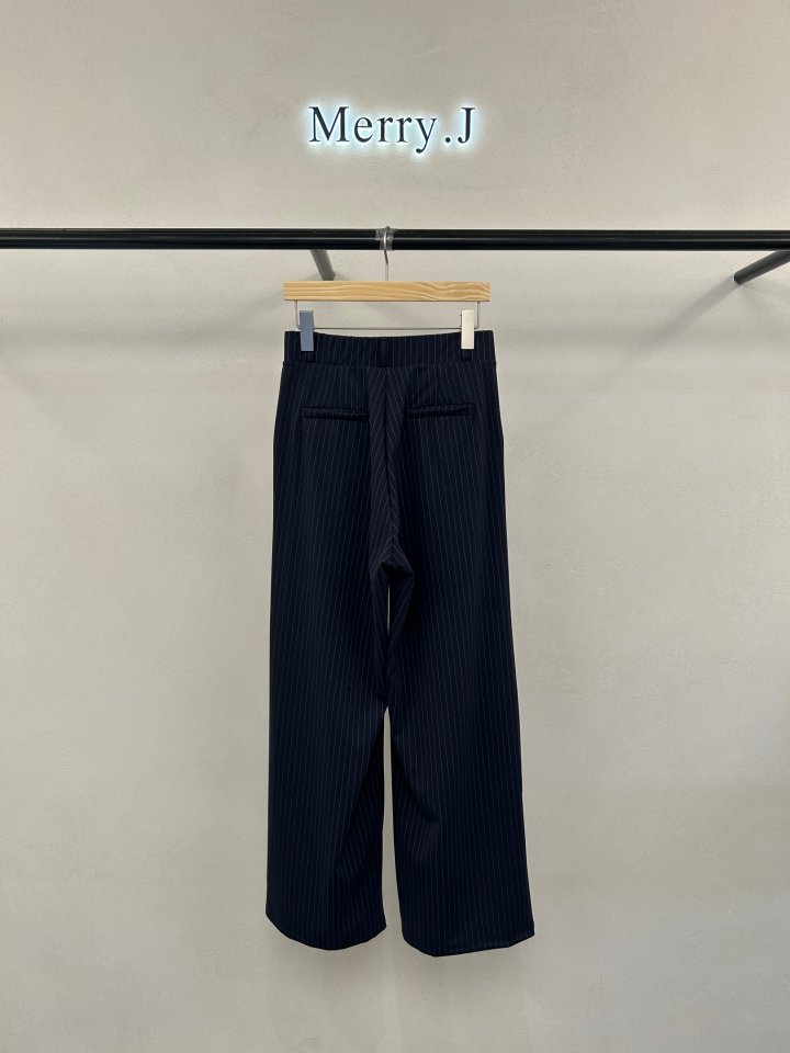 Merry J - Korean Women Fashion - #womensfashion - Stripe Pintuck Span Pants - 8