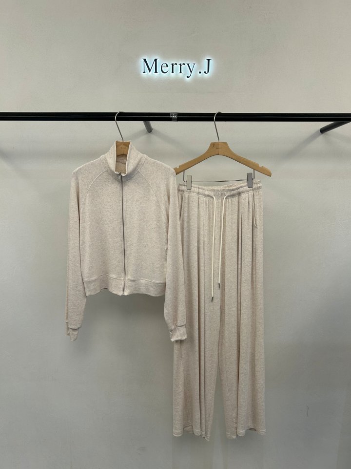 Merry J - Korean Women Fashion - #momslook - James Half-Neck Zip-Up Set - 4