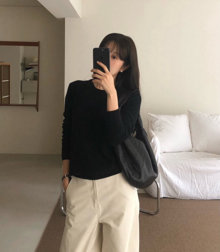 Moani - Korean Women Fashion - #momslook - Wool Cashmere Double-Rib Round-Neck Knit - 3
