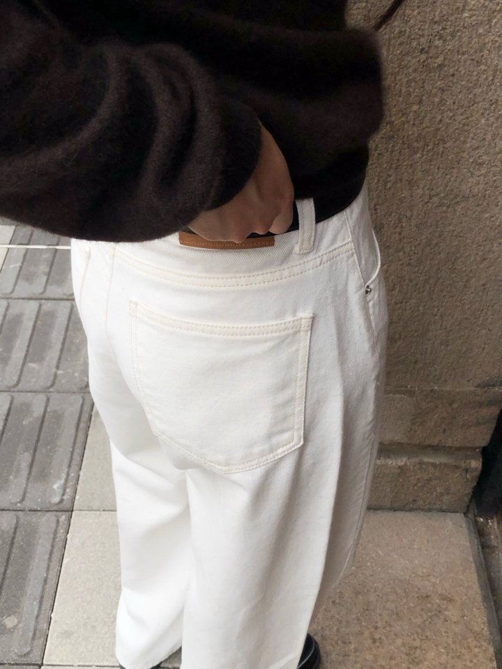Moani - Korean Women Fashion - #womensfashion - Curved Denim Pants - 7