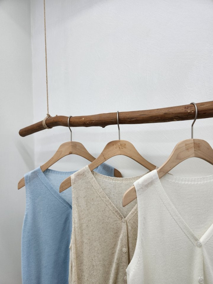 Most - Korean Women Fashion - #vintagekidsstyle - Add Sleeveless Top - 5