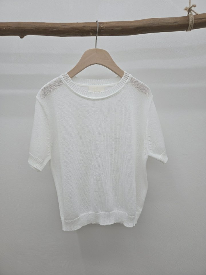 Most - Korean Women Fashion - #momslook - Vamos Short Sleeve Tee - 4