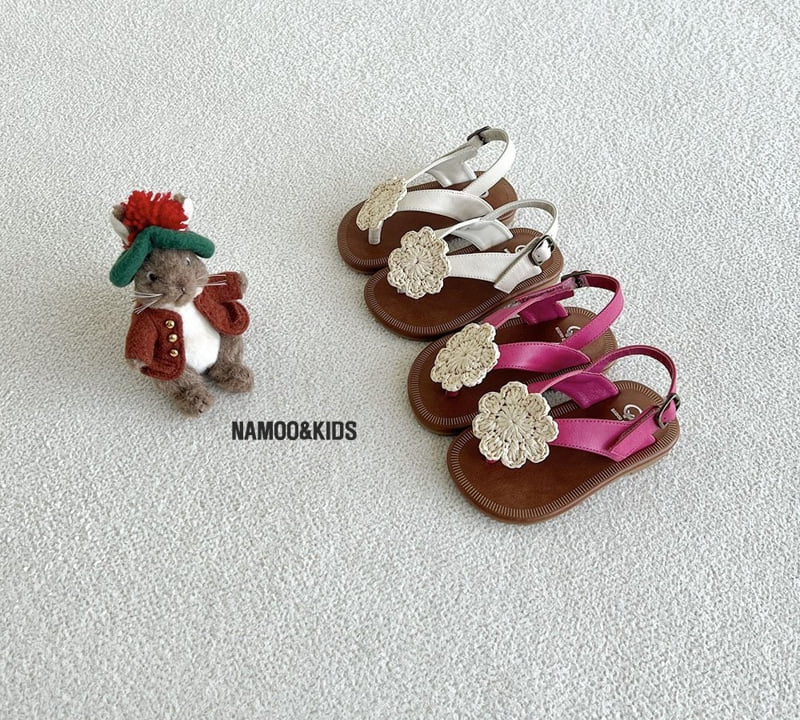 Namoo & Kids - Korean Children Fashion - #Kfashion4kids - Vanilla Flower Flip Flops - 2