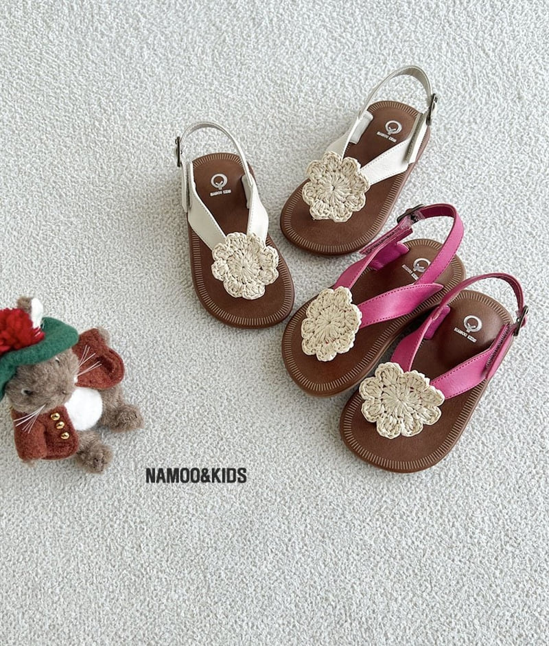 Namoo & Kids - Korean Children Fashion - #fashionkids - Vanilla Flower Flip Flops - 12