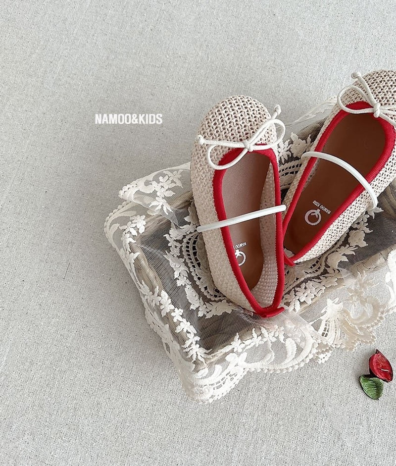 Namoo & Kids - Korean Children Fashion - #kidsstore - Yanggaeng Rattan Mary Janes - 8
