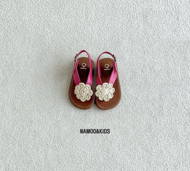 Namoo & Kids - Korean Children Fashion - #prettylittlegirls - Vanilla Flower Flip Flops - 6