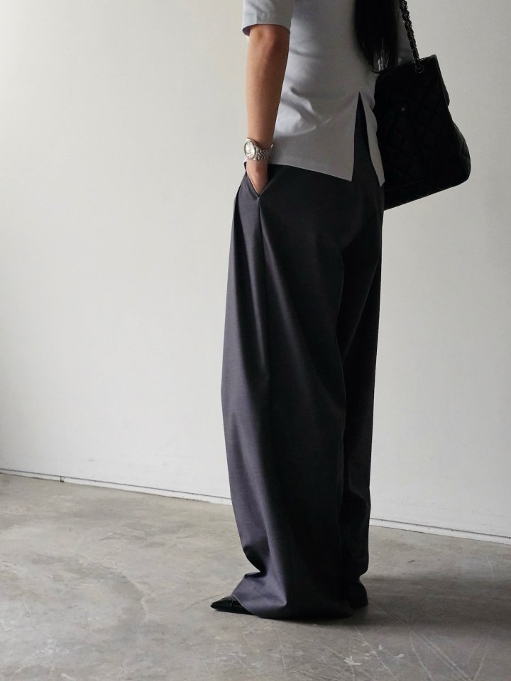 Neroli36 - Korean Women Fashion - #restrostyle - Back Slit Pad Tee - 8