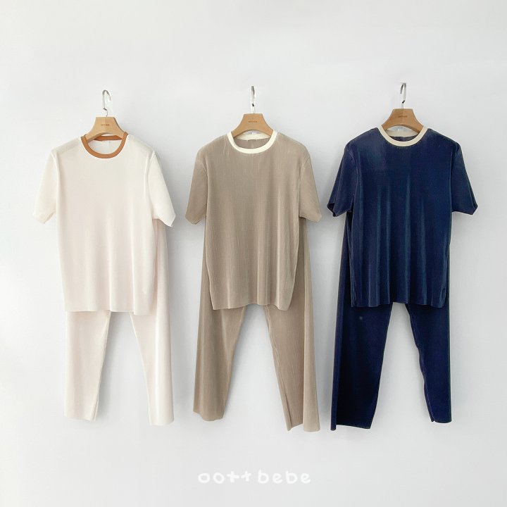 Oott Bebe - Korean Women Fashion - #shopsmall - Barbie Pleated Set (Mom)