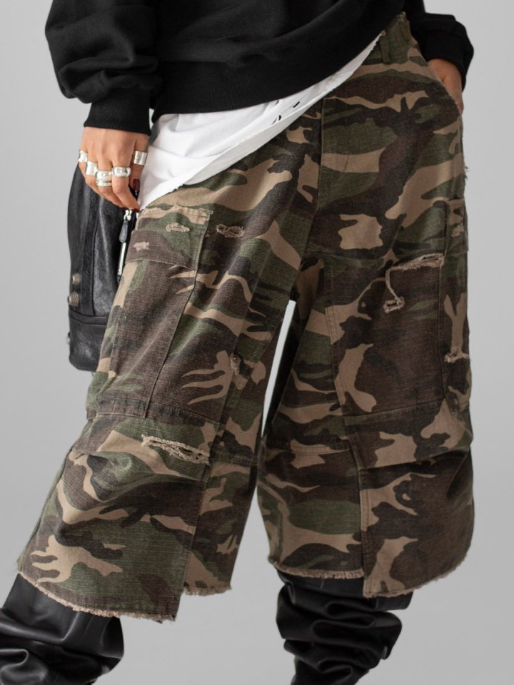 Paper Moon - Korean Women Fashion - #momslook - Vintage Cut-Off Bermuda Pants - 4
