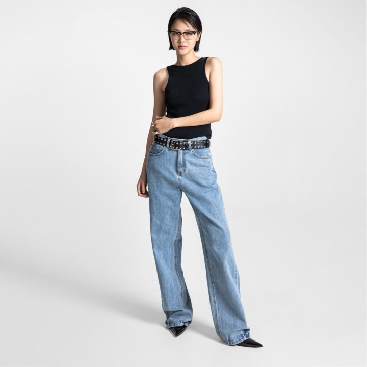Paper Moon - Korean Women Fashion - #thelittlethings - Classic Domingo Detail Straight Denim Pants - 2