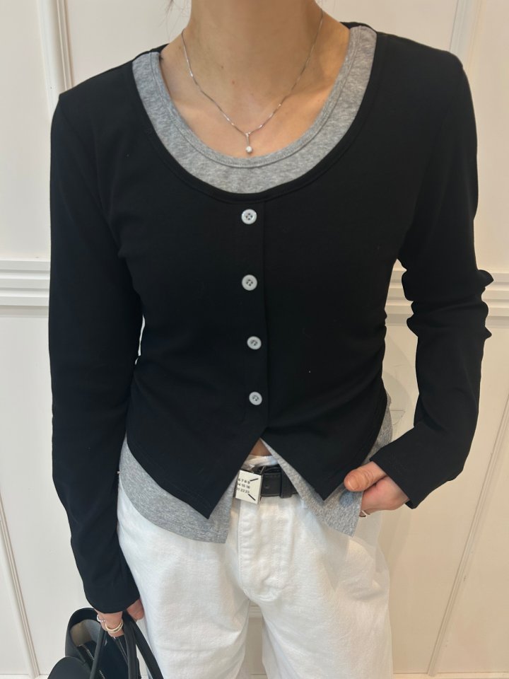 Pearls room - Korean Women Fashion - #momslook - Double Button Span Tee - 12