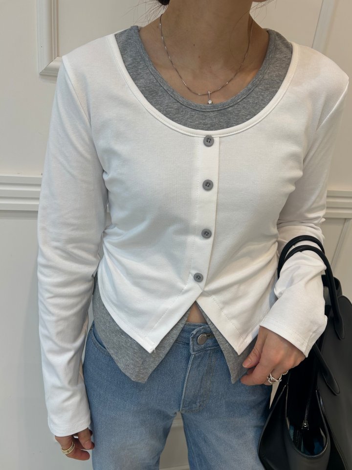 Pearls room - Korean Women Fashion - #womensfashion - Double Button Span Tee - 10