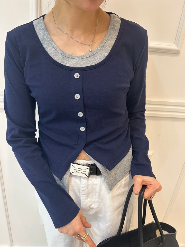 Pearls room - Korean Women Fashion - #momslook - Double Button Span Tee - 4